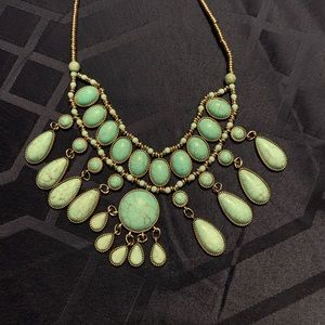 New With Tag Faux Turquoise Necklace